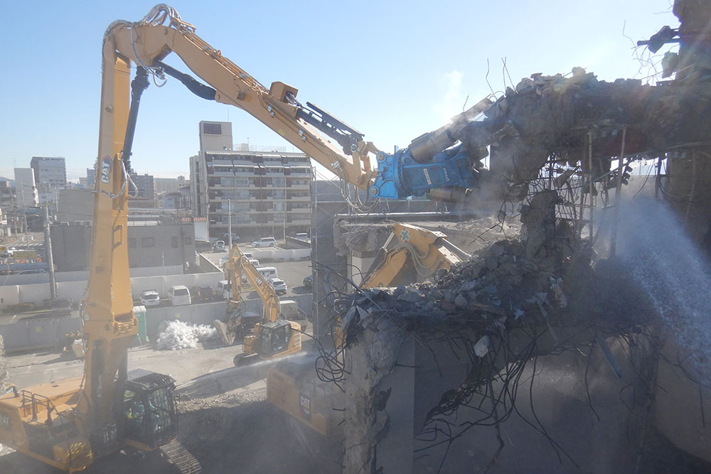 旧三井住友銀行松原支店解体撤去工事2